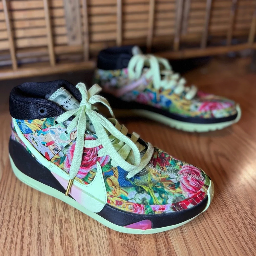 Kevin Durant Air Zoom Flowers Funk 2k20 Size 7M / 8.5W C19948 601 - Picture 1 of 10
